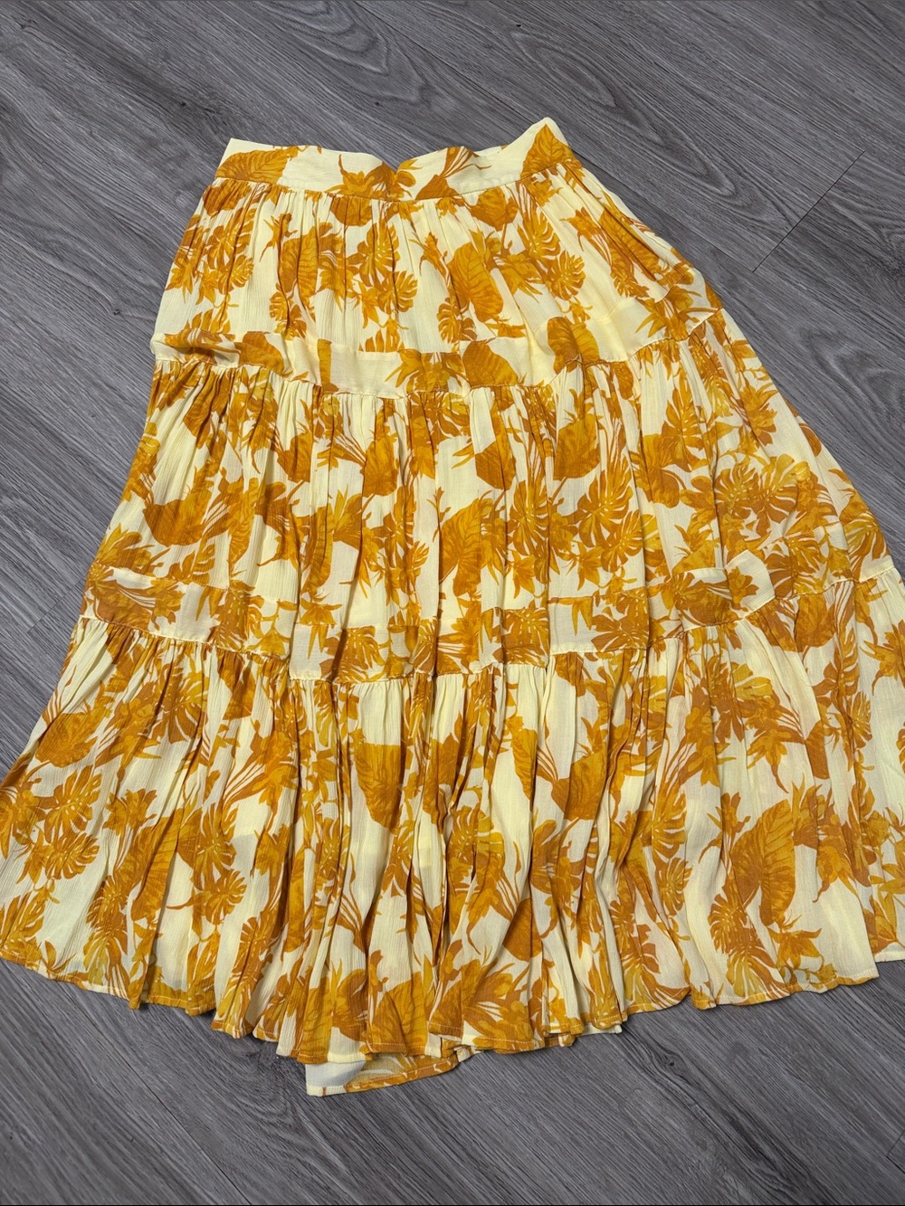 Banana Republic Floral Tiered Midi Skirt